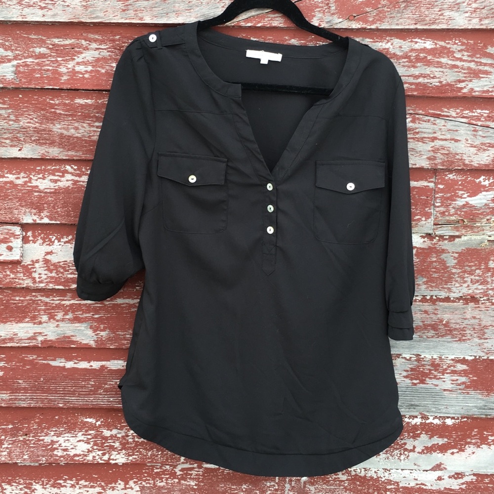 41 hawthorn Black popover blouse